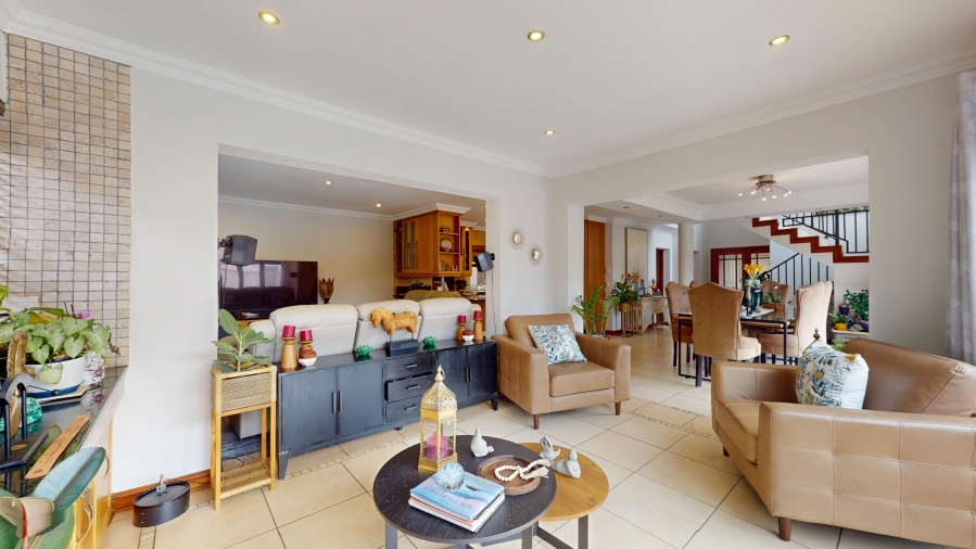 3 Bedroom Property for Sale in Bartlett Gauteng