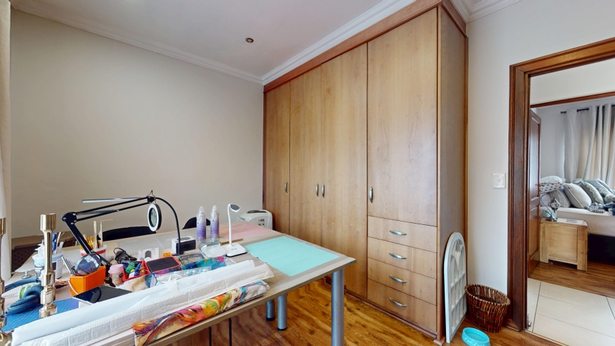 3 Bedroom Property for Sale in Bartlett Gauteng