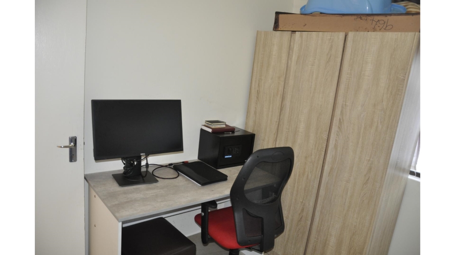 3 Bedroom Property for Sale in Noordwyk Gauteng