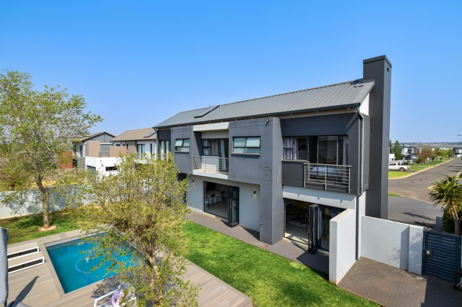 4 Bedroom Property for Sale in Midstream Meadows Gauteng