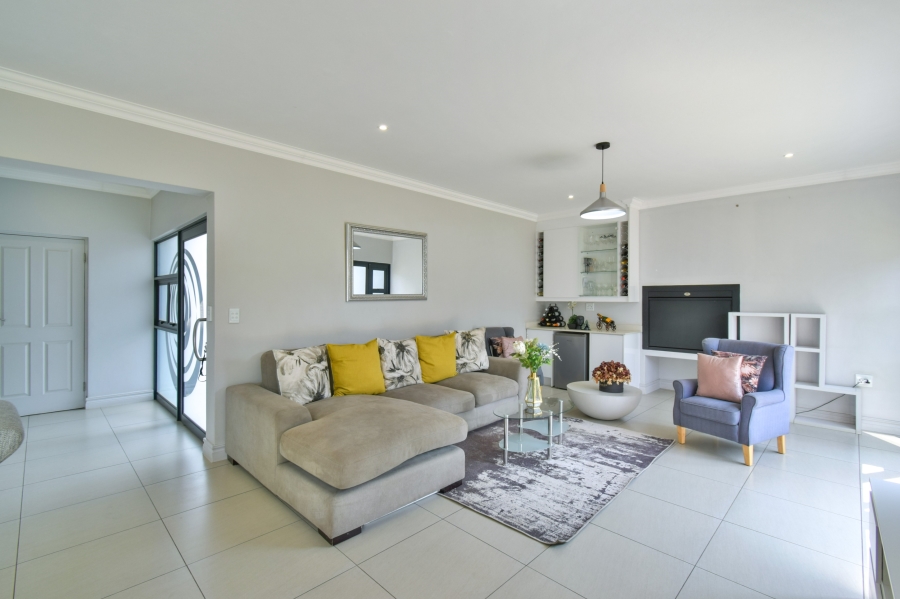 4 Bedroom Property for Sale in Midstream Meadows Gauteng