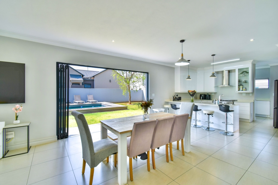 4 Bedroom Property for Sale in Midstream Meadows Gauteng