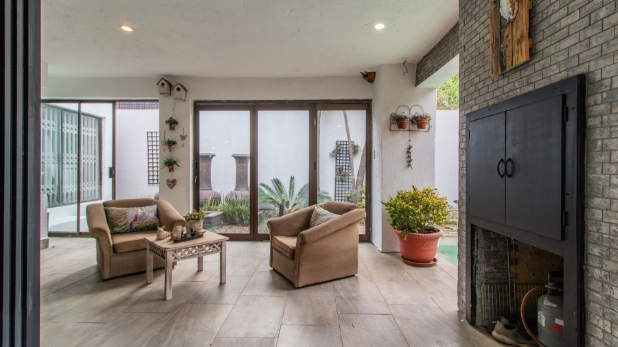 4 Bedroom Property for Sale in Dowerglen Ext 3 Gauteng