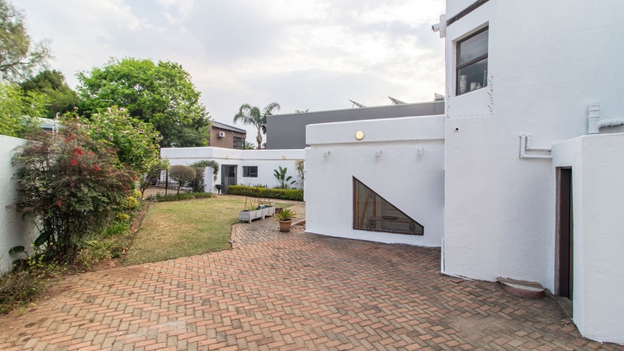 4 Bedroom Property for Sale in Dowerglen Ext 3 Gauteng