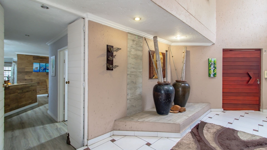 4 Bedroom Property for Sale in Dowerglen Ext 3 Gauteng