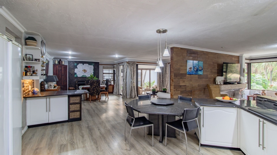 4 Bedroom Property for Sale in Dowerglen Ext 3 Gauteng