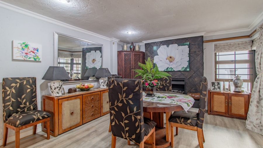 4 Bedroom Property for Sale in Dowerglen Ext 3 Gauteng