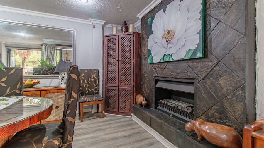 4 Bedroom Property for Sale in Dowerglen Ext 3 Gauteng