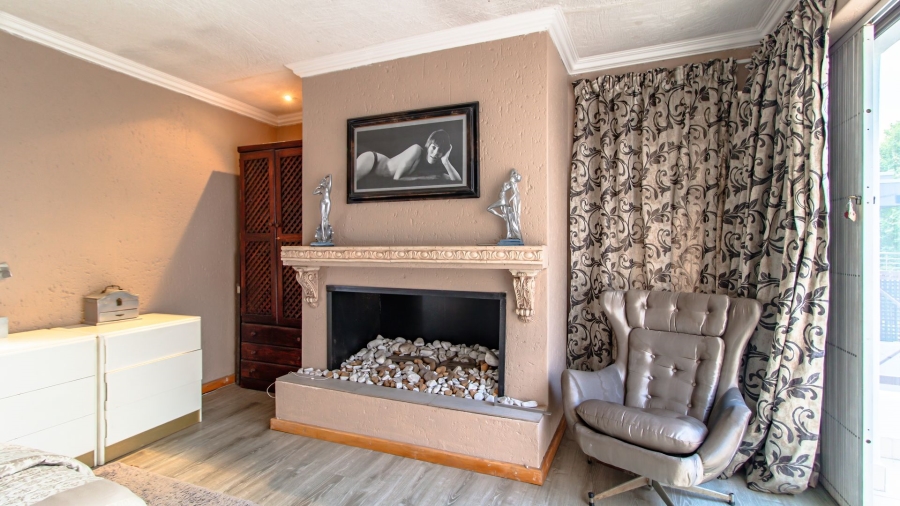 4 Bedroom Property for Sale in Dowerglen Ext 3 Gauteng