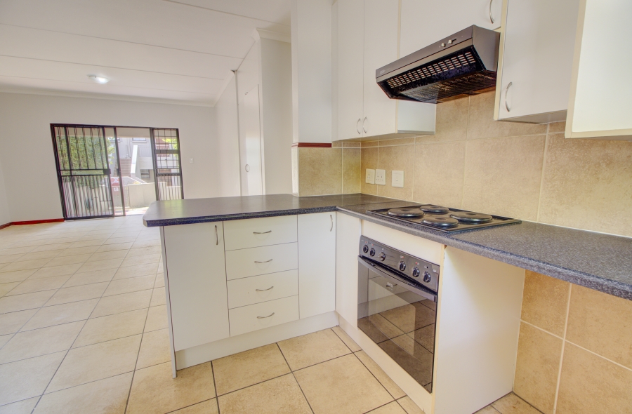 2 Bedroom Property for Sale in Paulshof Gauteng