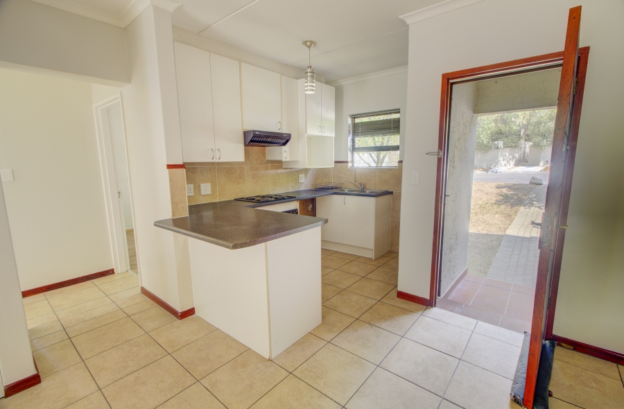 2 Bedroom Property for Sale in Paulshof Gauteng