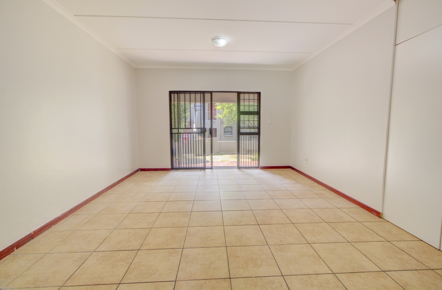2 Bedroom Property for Sale in Paulshof Gauteng