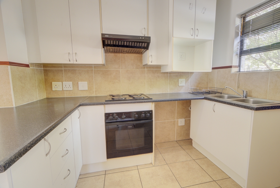 2 Bedroom Property for Sale in Paulshof Gauteng