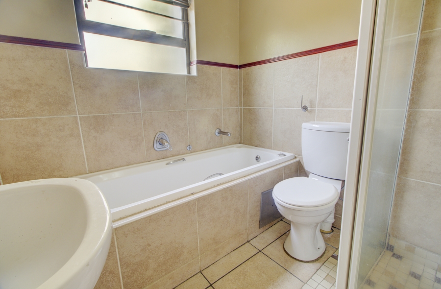 2 Bedroom Property for Sale in Paulshof Gauteng