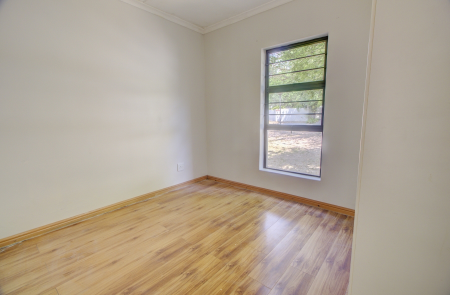 2 Bedroom Property for Sale in Paulshof Gauteng