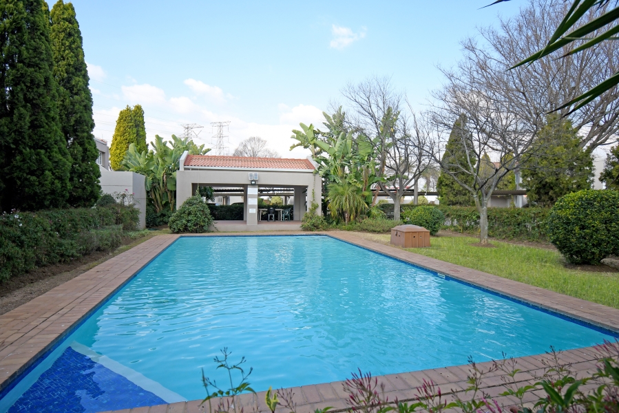 2 Bedroom Property for Sale in Morningside Gauteng