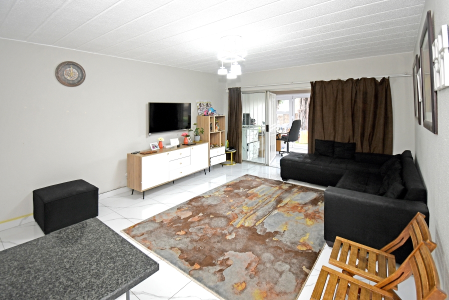 2 Bedroom Property for Sale in Morningside Gauteng