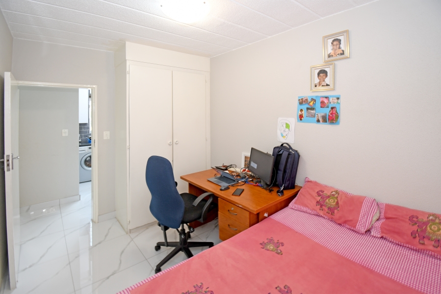 2 Bedroom Property for Sale in Morningside Gauteng
