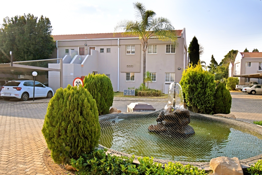 2 Bedroom Property for Sale in Morningside Gauteng