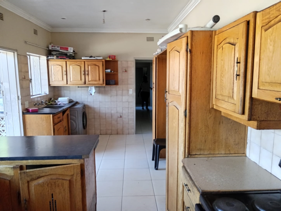 5 Bedroom Property for Sale in Bordeaux Gauteng