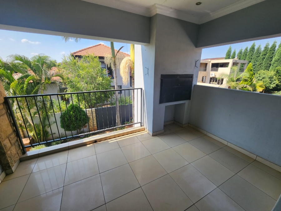 5 Bedroom Property for Sale in Zambezi Country Estate Gauteng
