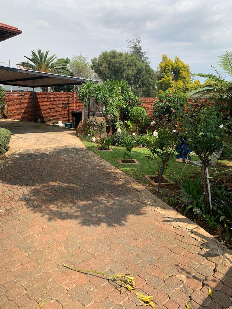 To Let 2 Bedroom Property for Rent in Florentia Gauteng