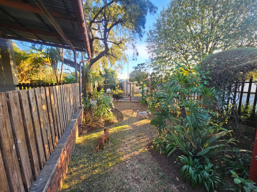 2 Bedroom Property for Sale in Florentia Gauteng