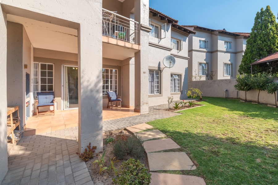 To Let 2 Bedroom Property for Rent in North Riding Gauteng