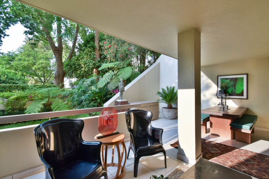 2 Bedroom Property for Sale in Sandhurst Gauteng
