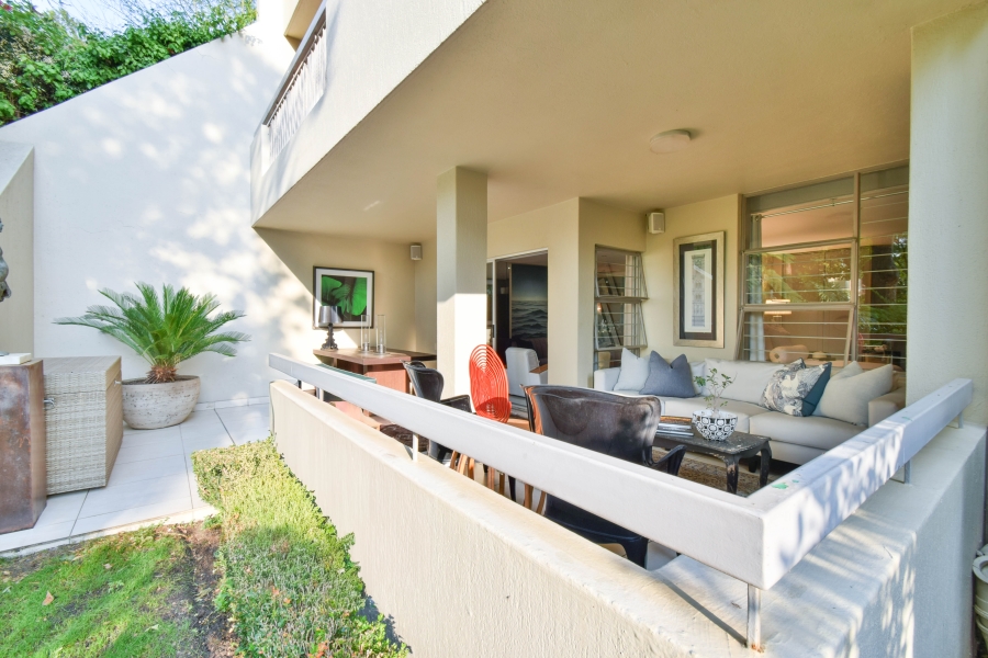 2 Bedroom Property for Sale in Sandhurst Gauteng