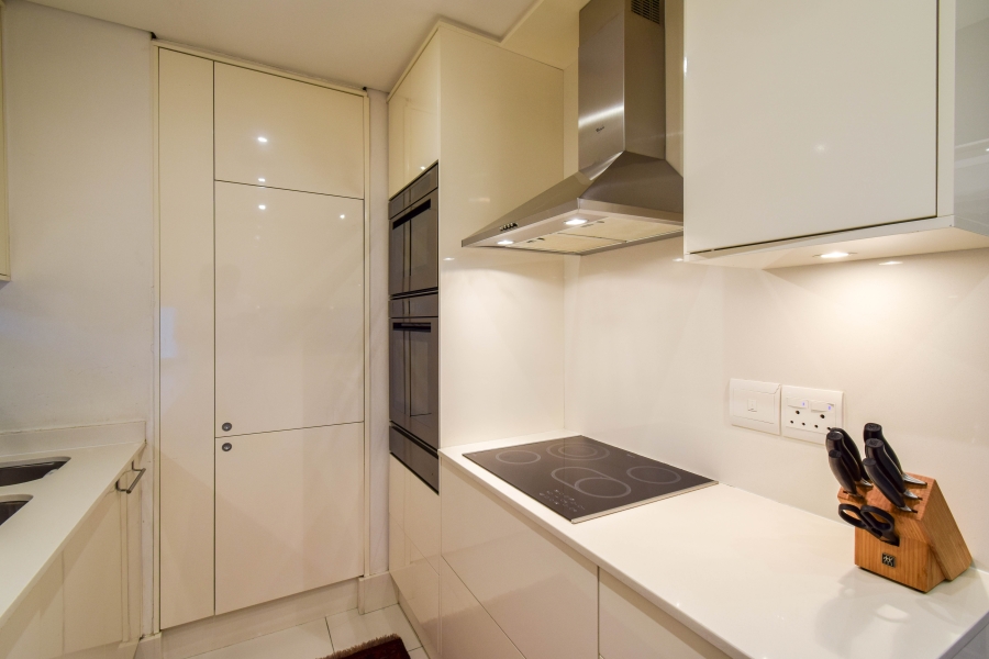 2 Bedroom Property for Sale in Sandhurst Gauteng
