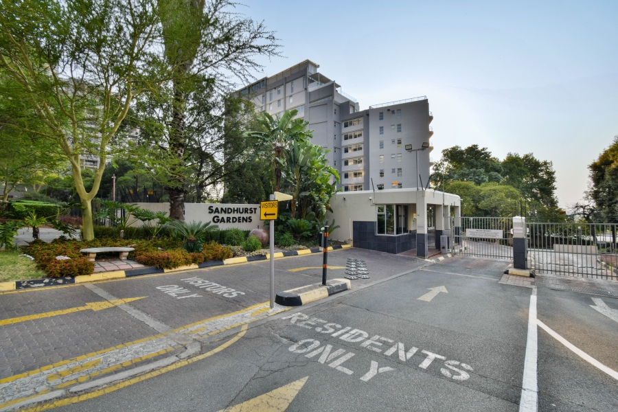 2 Bedroom Property for Sale in Sandhurst Gauteng