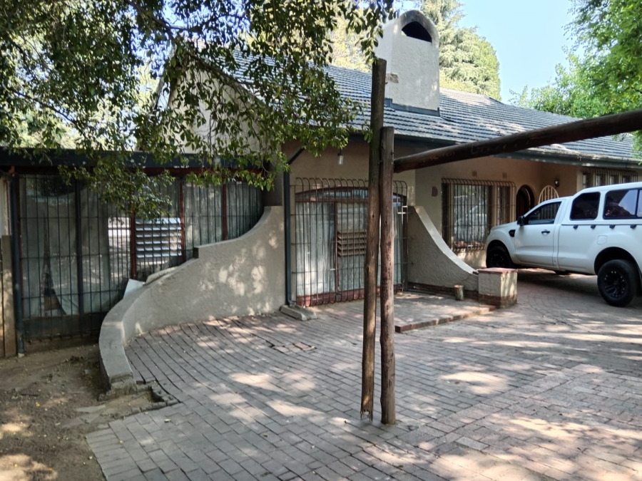 3 Bedroom Property for Sale in Bordeaux Gauteng