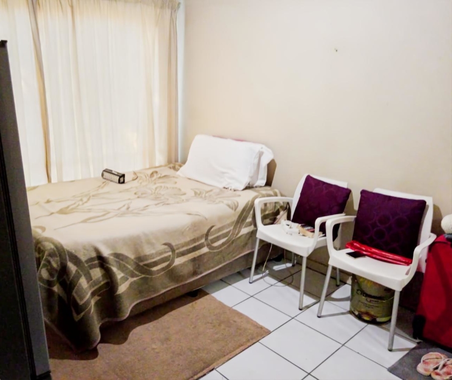 8 Bedroom Property for Sale in Bordeaux Gauteng