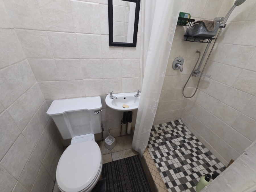 4 Bedroom Property for Sale in Vanderbijlpark CW 3 Gauteng
