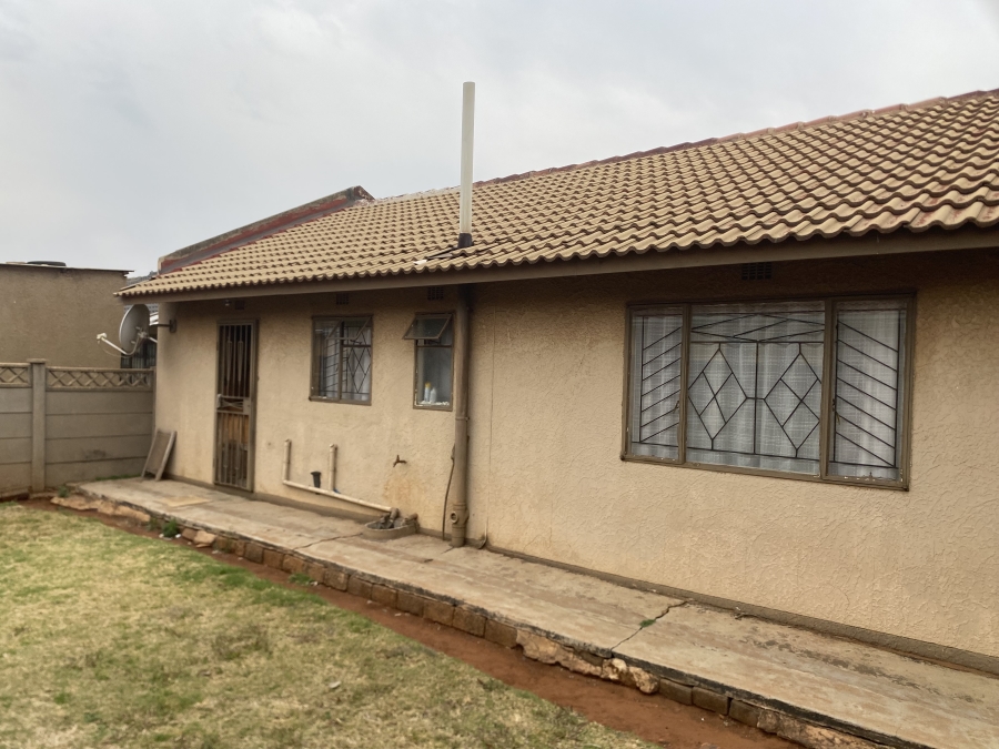 3 Bedroom Property for Sale in Vosloorus Ext 2 Gauteng