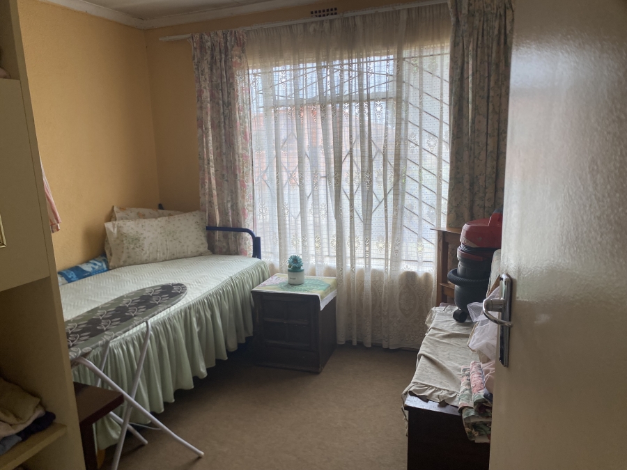 3 Bedroom Property for Sale in Vosloorus Ext 2 Gauteng