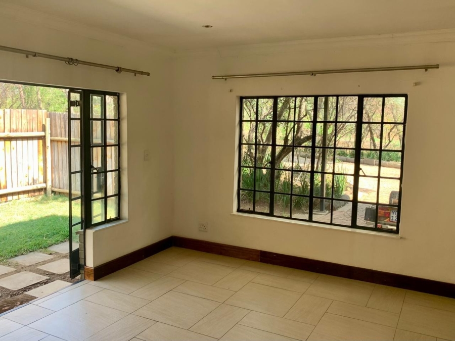To Let 1 Bedroom Property for Rent in Chartwell Gauteng