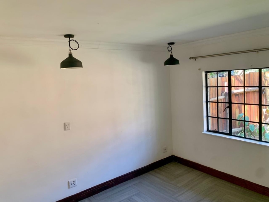 To Let 1 Bedroom Property for Rent in Chartwell Gauteng