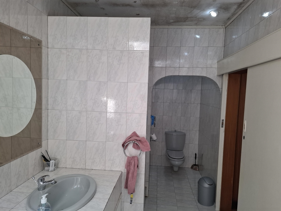 4 Bedroom Property for Sale in Dersley Gauteng