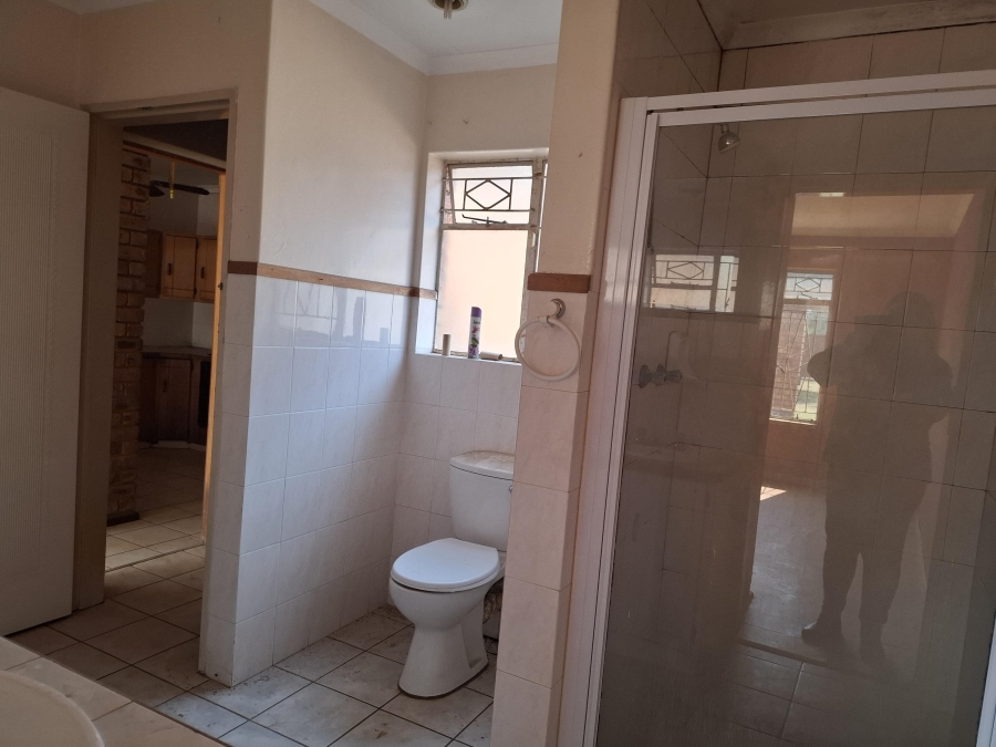 4 Bedroom Property for Sale in Dersley Gauteng
