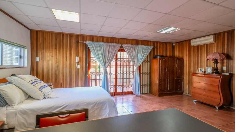 4 Bedroom Property for Sale in Rant En Dal Gauteng