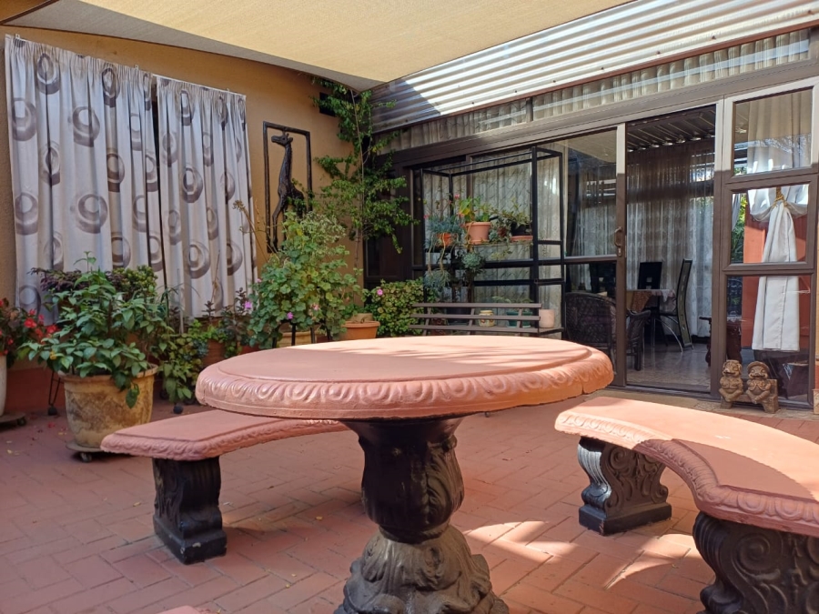 4 Bedroom Property for Sale in Primrose Gauteng
