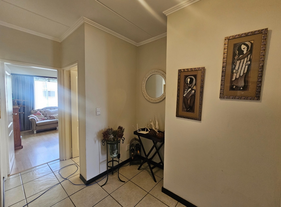 2 Bedroom Property for Sale in Paulshof Gauteng