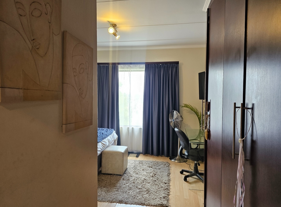 2 Bedroom Property for Sale in Paulshof Gauteng