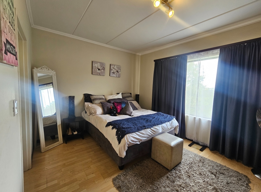 2 Bedroom Property for Sale in Paulshof Gauteng