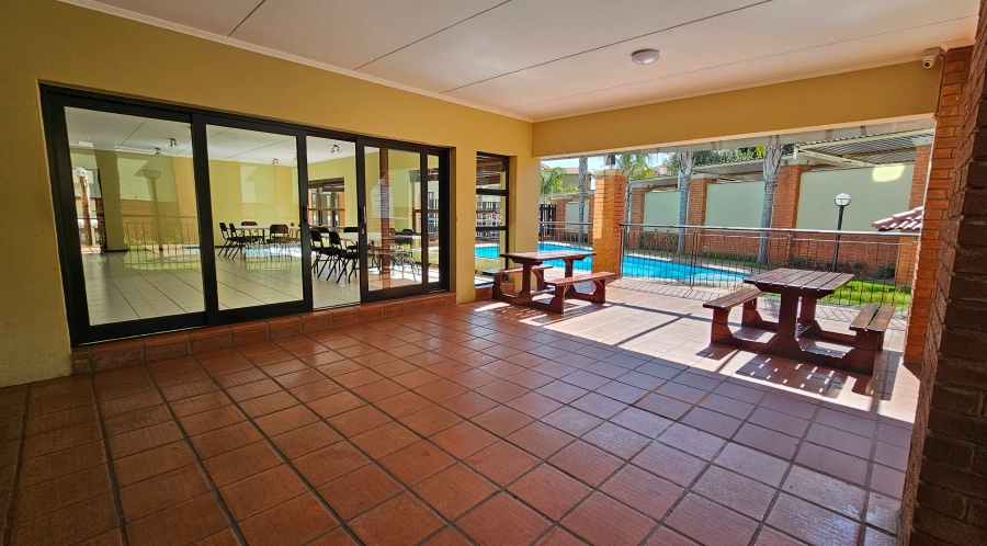 2 Bedroom Property for Sale in Paulshof Gauteng
