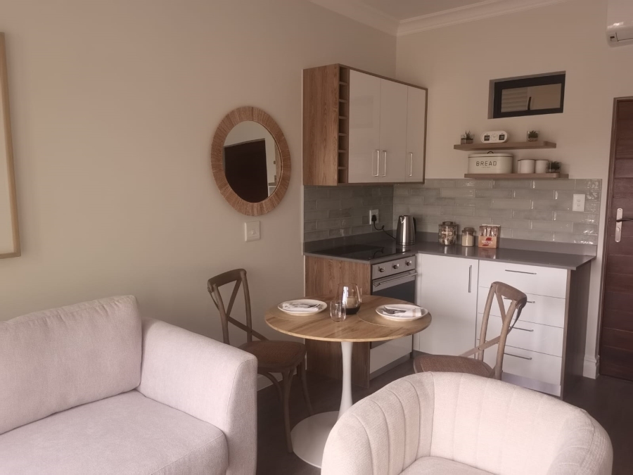 To Let 2 Bedroom Property for Rent in Beverley Gauteng