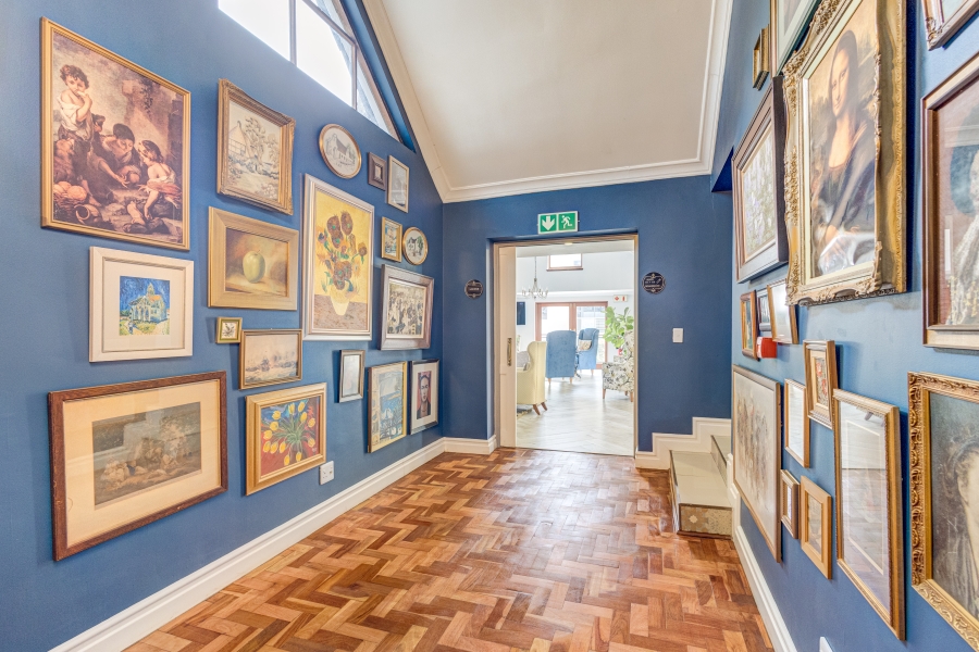 2 Bedroom Property for Sale in Beverley Gauteng