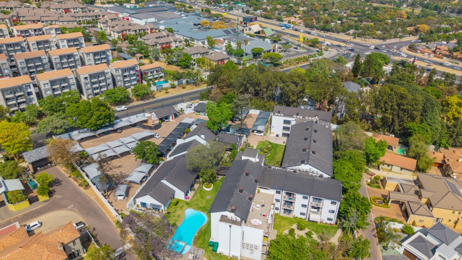 2 Bedroom Property for Sale in Beverley Gauteng